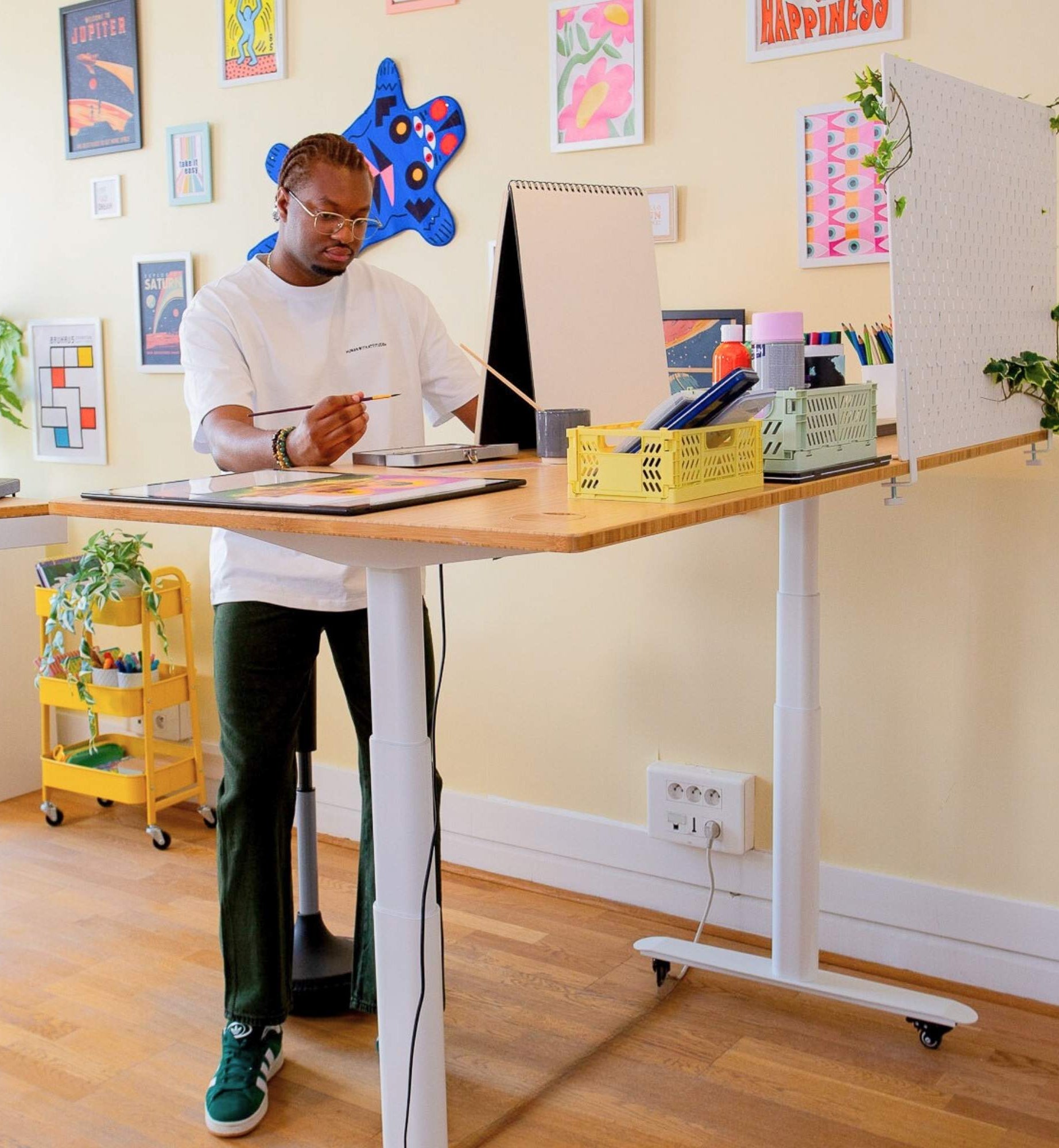 bureau assis debout dynamic circle bambou_ambiance