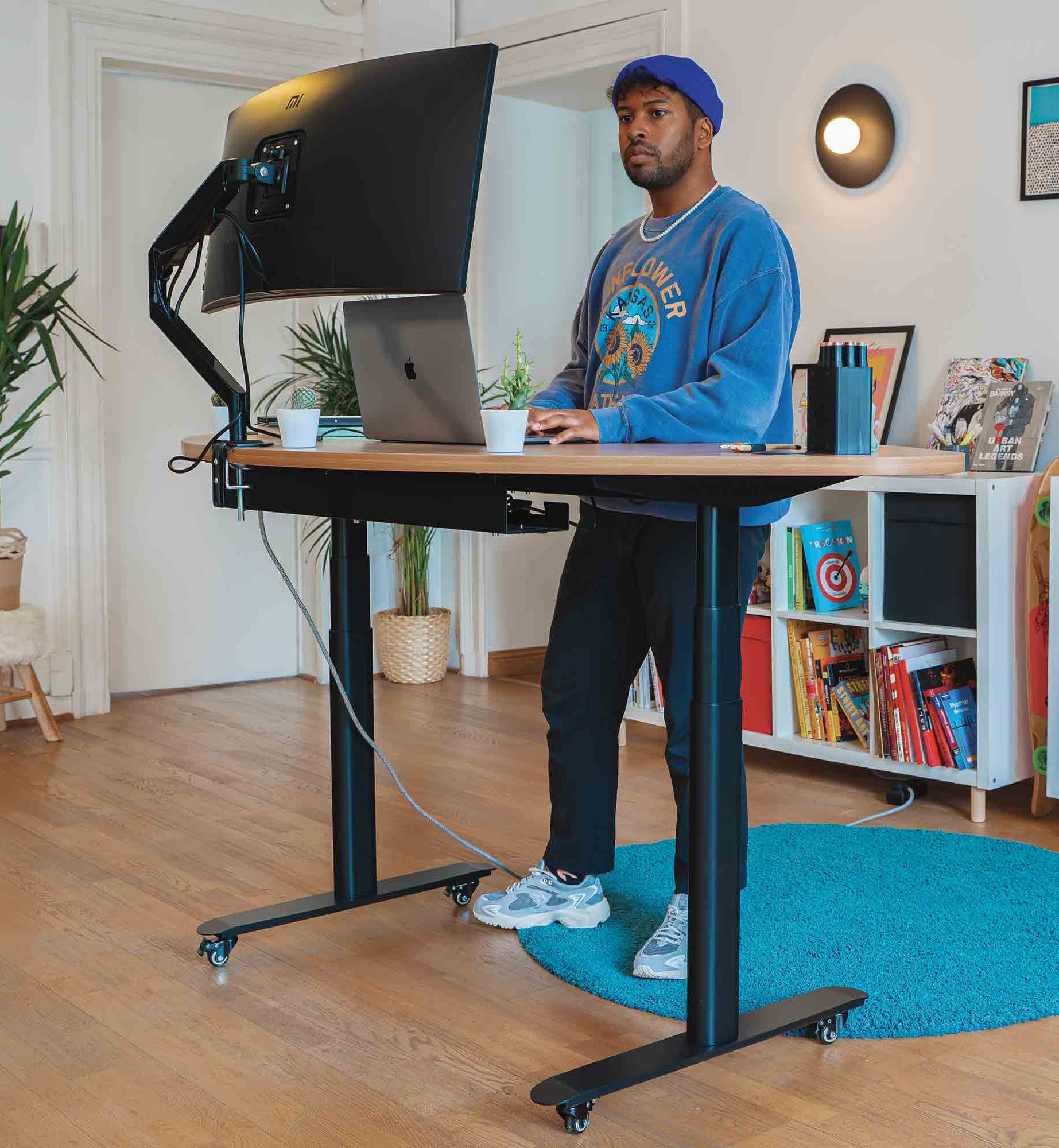 bureau assis debout DYNAMIC CIRCLE CURVE_ambiance