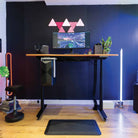 bureau assis debout DYNAMIC CIRCLE SMOOTH coloris noir/chene_ambiance