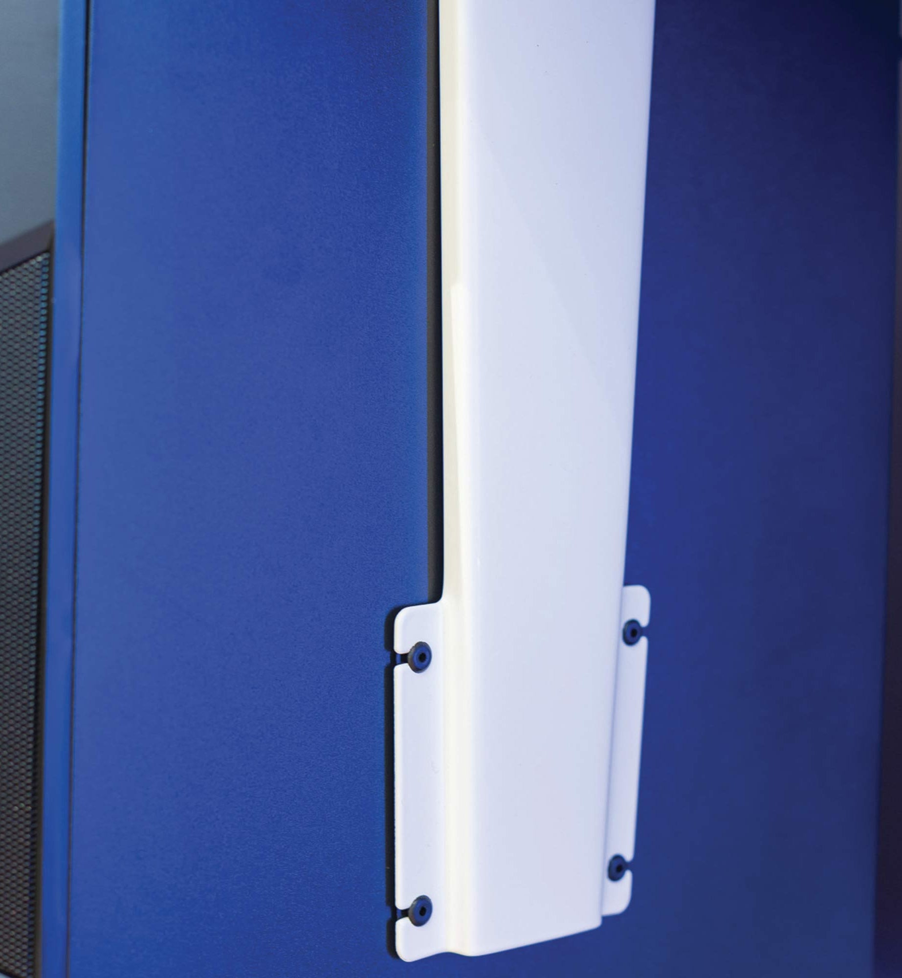 support d'unité centrale grande tour Kque blanche_ambiance