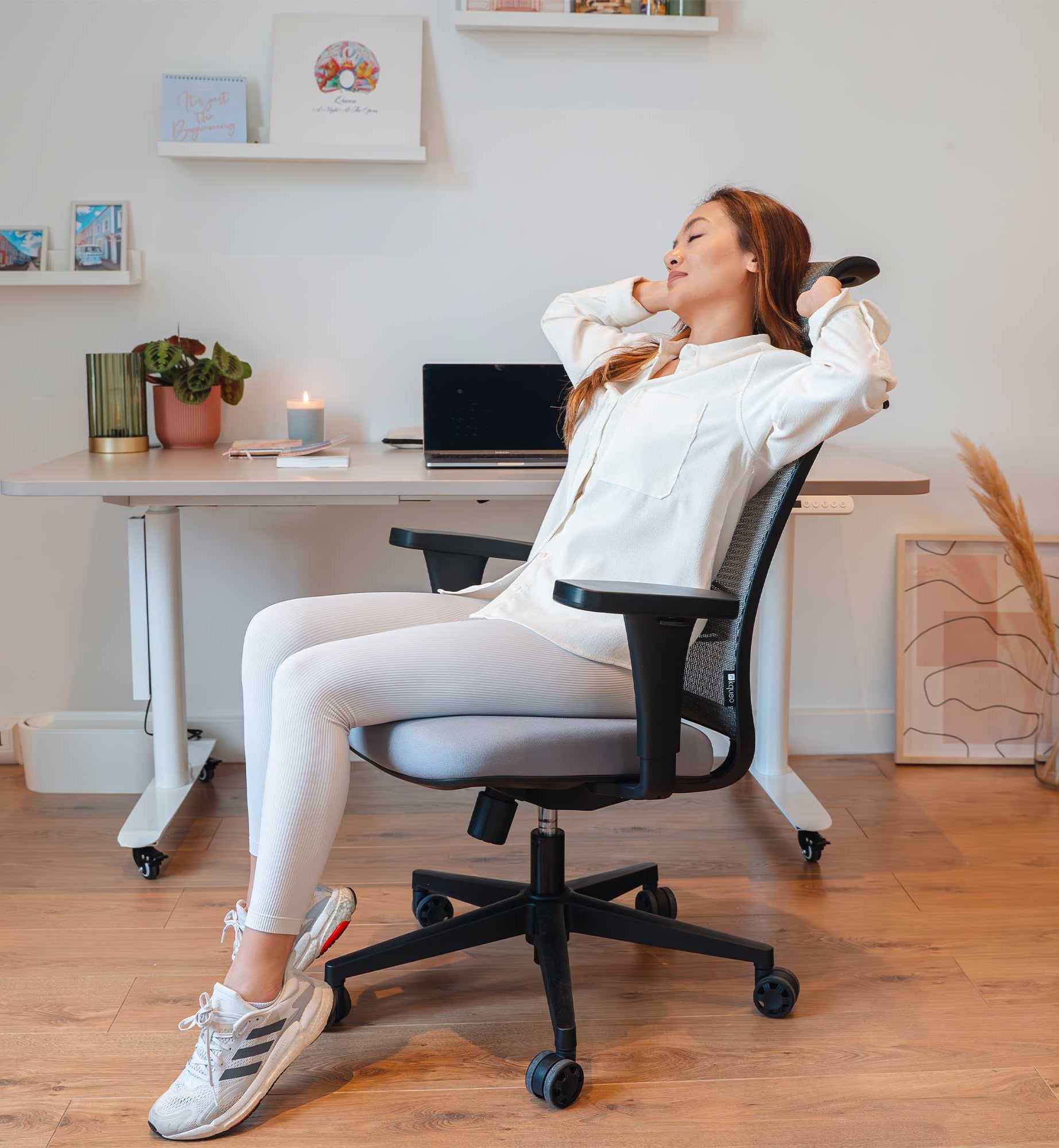 chaise ergonomique LAMA grise Kqueo_ambiance