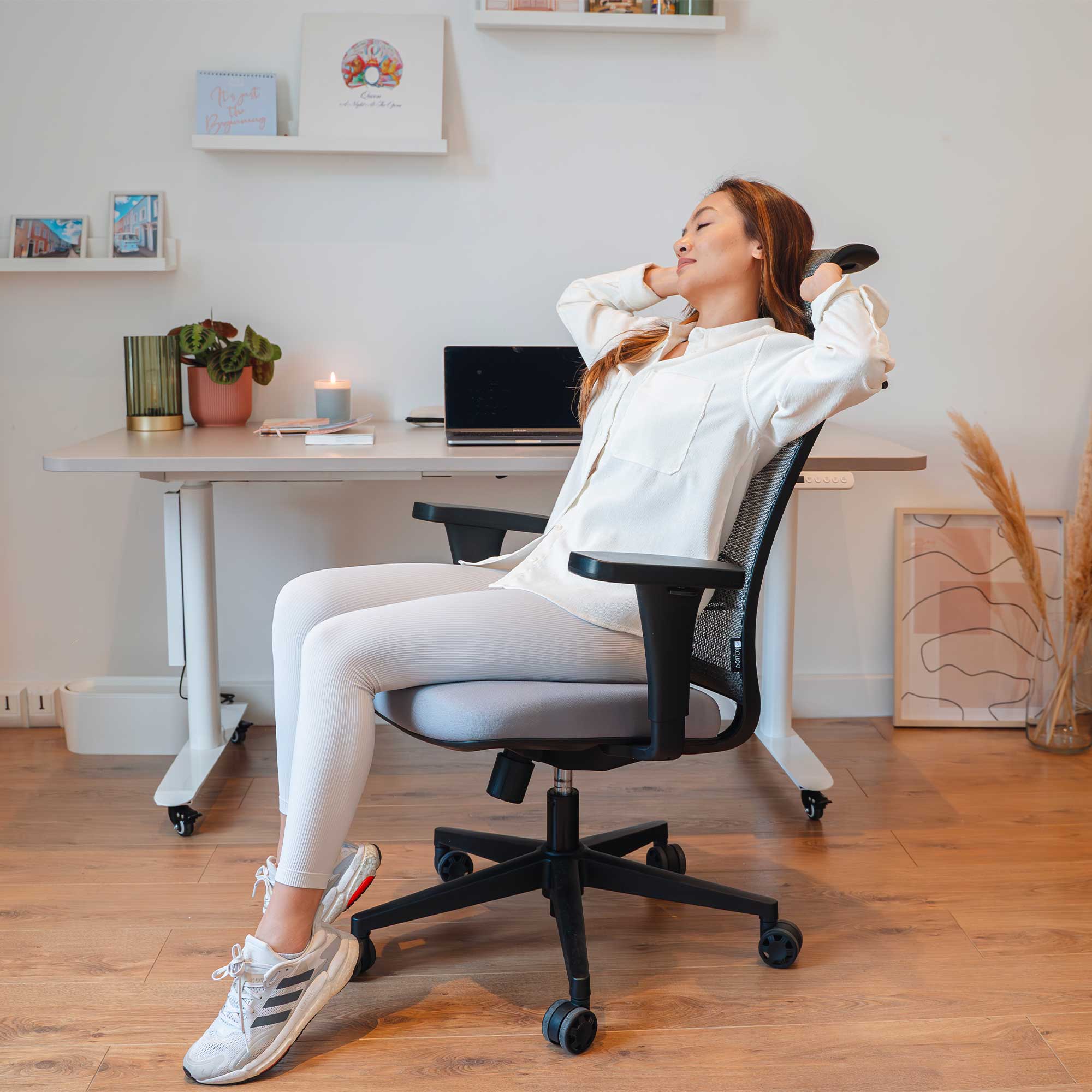 chaise ergonomique LAMA grise Kqueo_ambiance