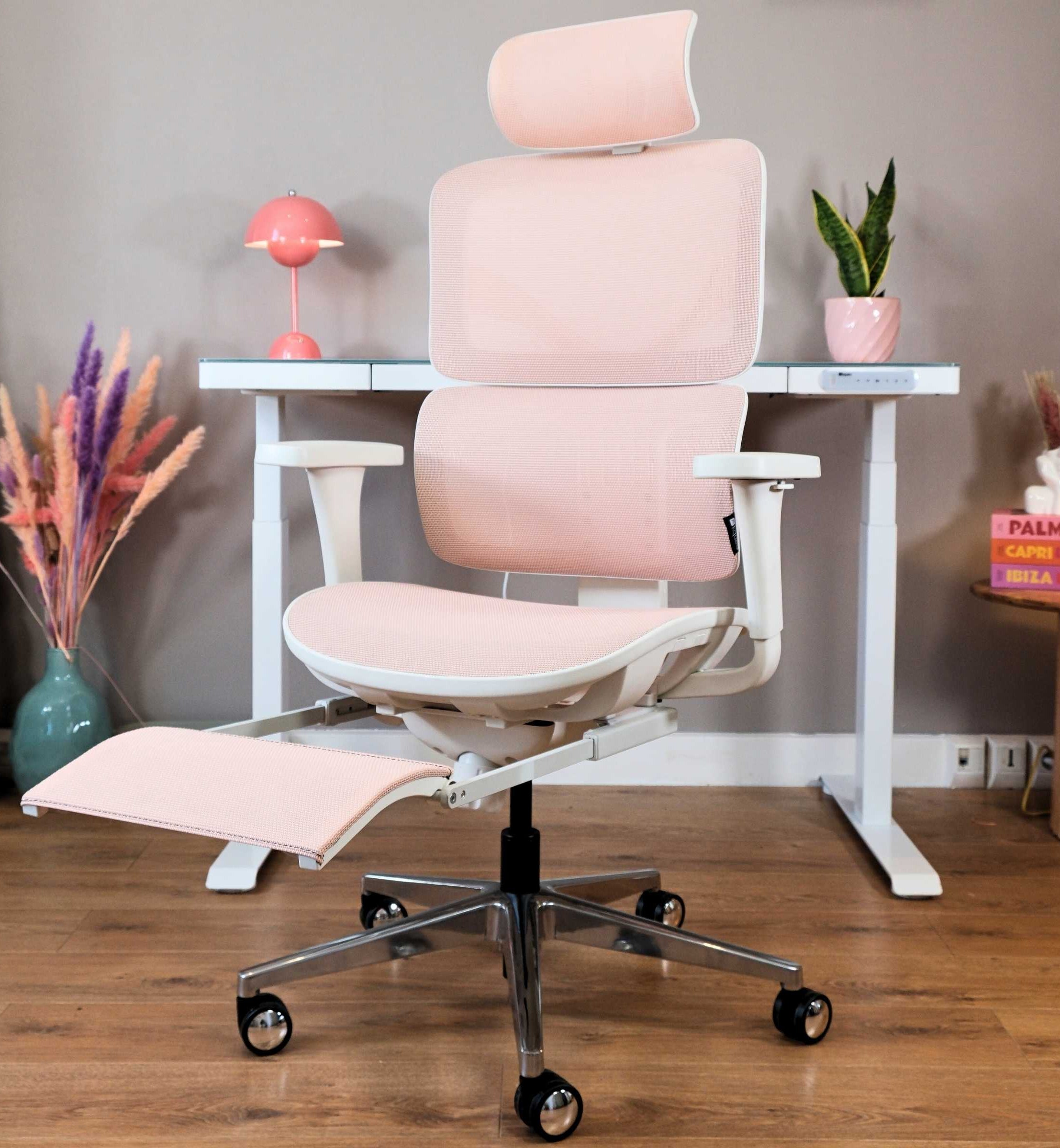 chaise de bureau ergonomique TERRANA blanche et rose