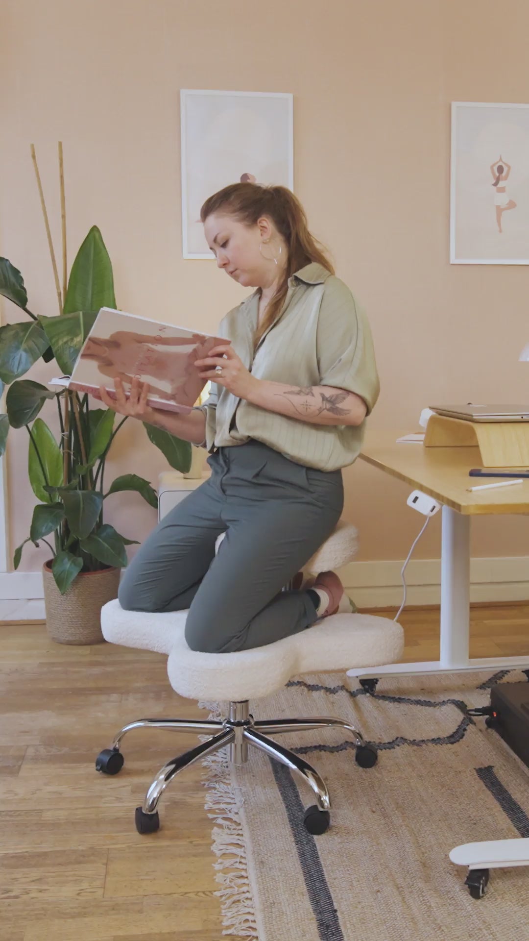 vidéo chaise assis genoux ZEN bouclette