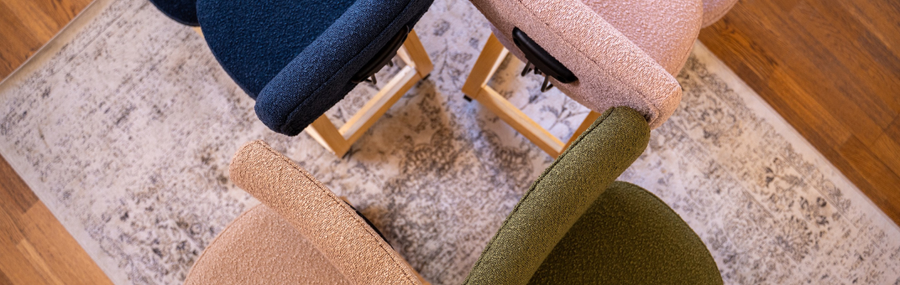 En cuir ou en tissu, quel revêtement pour son siège de bureau ?