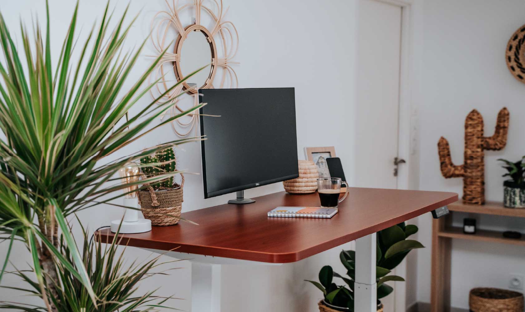 bureau assis debout chene foncé