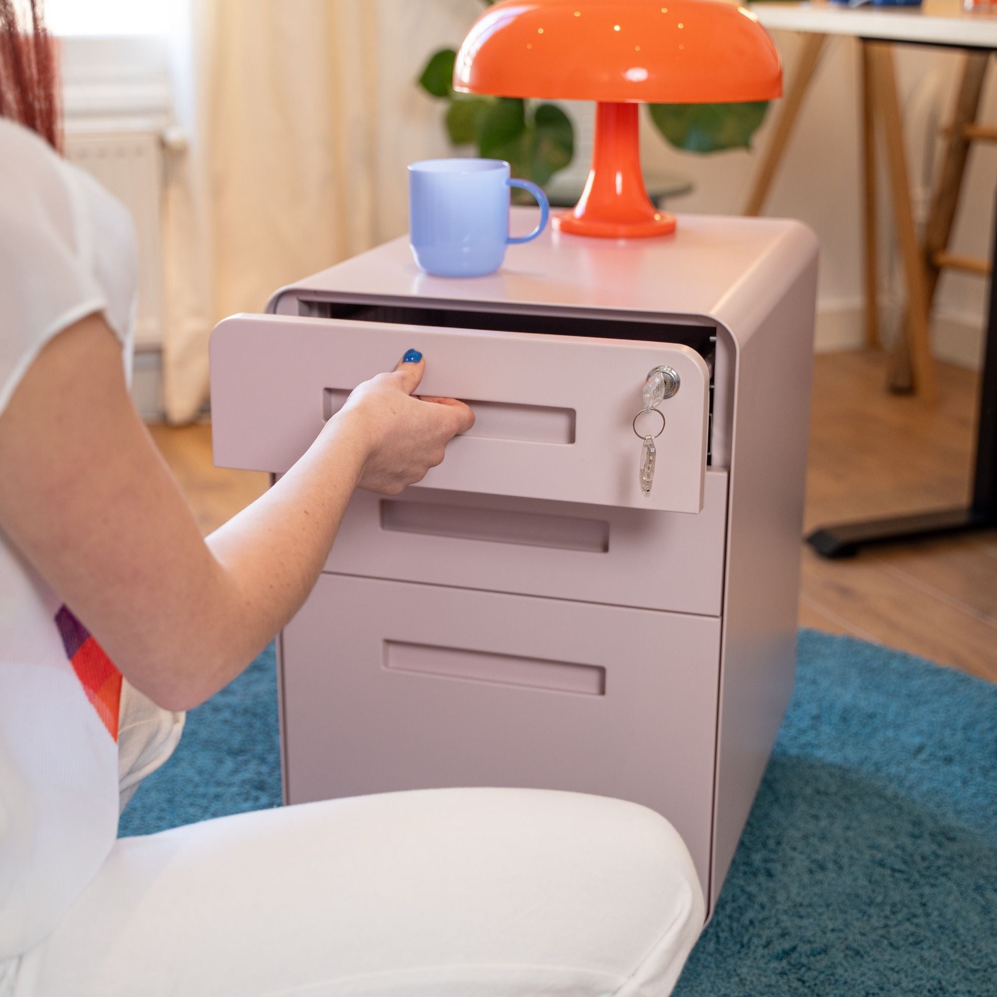 caisson de couleur rose 3 tiroirs KQUEO_ambiance