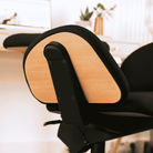 chaise de bureau dynamique FLOW accoudoirs en bois