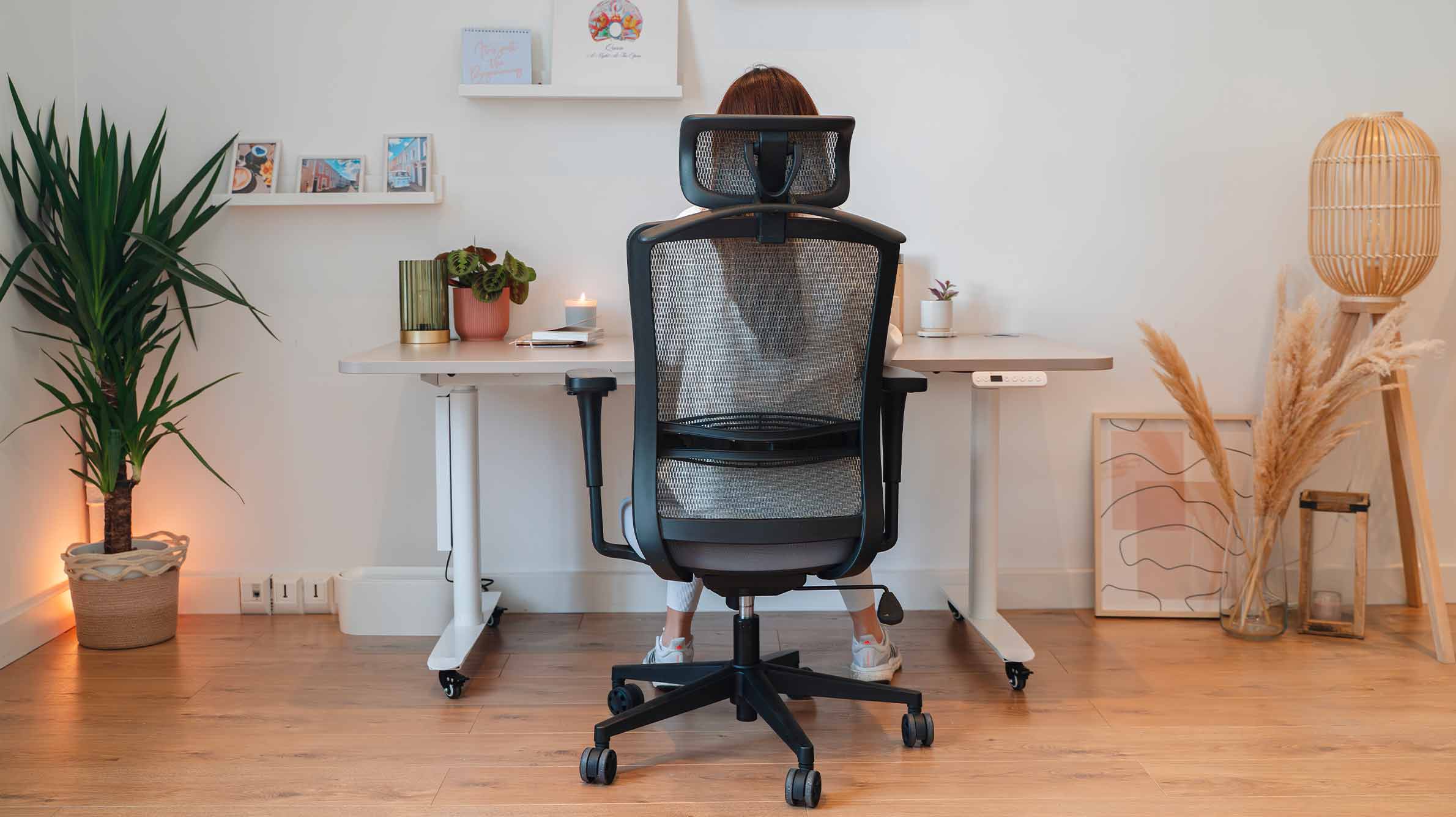 chaise ergonomique LAMA noire Kqueo lifestyle